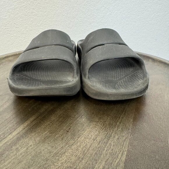 Oofos Ooahh Unisex Black Slide Comfort Sport Recovery Slip On Sandals M7/W9 - Picture 3 of 11